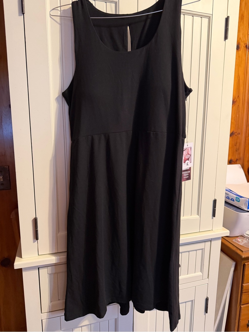 Kyodan Black Sleeveless Midi Scoop Neck Dress